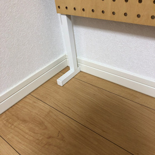 有孔ボード　突っ張り式