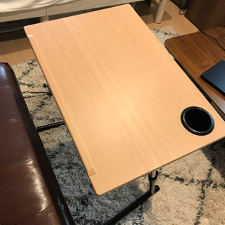 折り畳みデーブル(高さ調整可能)