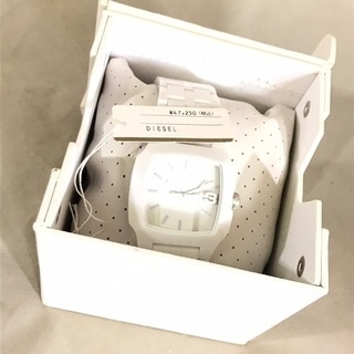 DIESEL ディーゼル 白セラミッククォーツ 3針モデル DZ1421