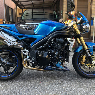 トライアンフ スピードトリプル1050 metroplit-bishoy.com