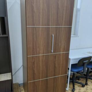 ワードローブ クローゼットタイプ扉 高さ190/幅75cm
