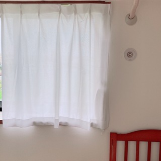 白レースカーテン2枚１組みセット（縦109cm×横140ｃｍ）