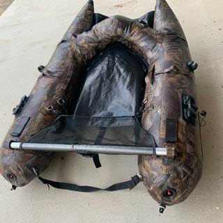 フローター　ゼファーボートZF158VH  バス釣り