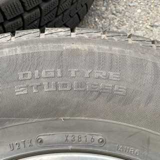 《07》デリカスペースギア　225/80R15 冬タイヤ　4本セット　スタッドレスタイヤ