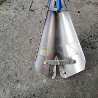 ヨシトク溝切り機