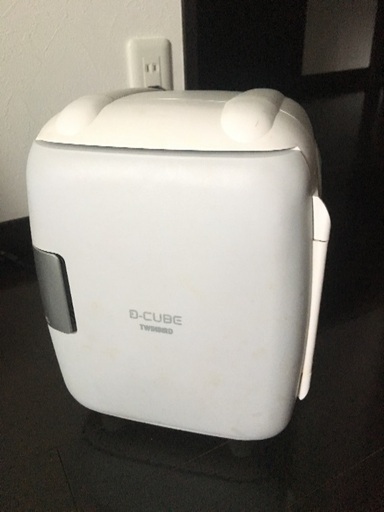 コンパクト電子保冷保温ボックス 最終価格！/ ホットウォーマー / ミニ冷蔵庫