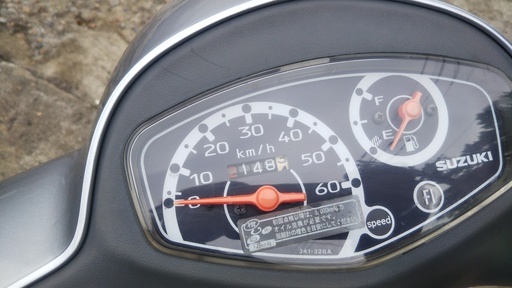 ⭐スズキレッツ4 CA45A シルバー インジェクションの原付 消耗品