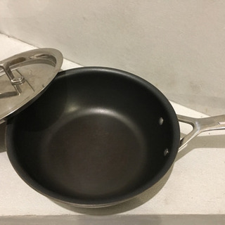 ル・クルーゼ 3層ステンレスディープフライパン