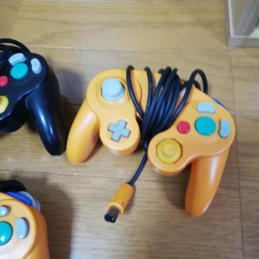 ゲームキューブコントローラー3点セット任天堂nintendoswitchにも りんご 交野市のテレビゲーム ゲームキューブ の中古あげます 譲ります ジモティーで不用品の処分