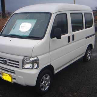 低走行 整備、清掃済み 中古車展示車輌 Ｈ２３年１１月　ホンダ　...