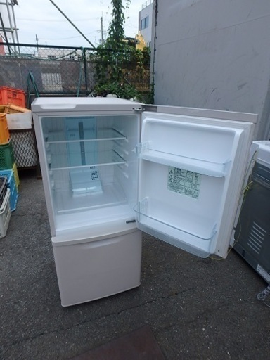 ☆2D簡易清掃済み☆2010年製☆Panasonic ノンフロン冷凍冷蔵庫 NR-B142W-P 138L 6 30
