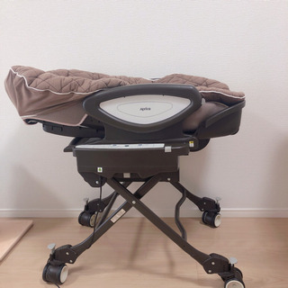 Aprica YuraLism AUTO ユラリズムオート ハイローチェア