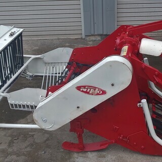 鹿児島発 ニプロ トラクター用 掘取機 BL-65SFDG
