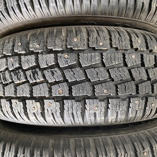 希少スパイクタイヤ【格安】215/60R16 HANKOOK ZOVAC HPW401 