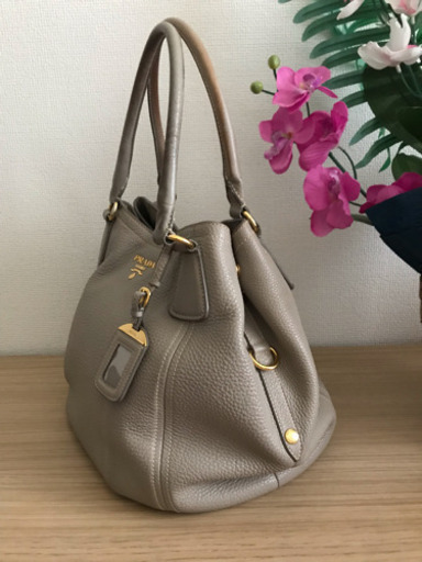 PRADA プラダ VITELLO DAINO バック