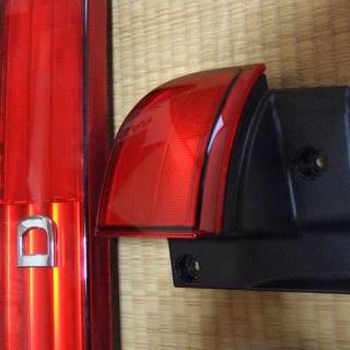 新品未使用　E51エルグランド　純正テールランプ