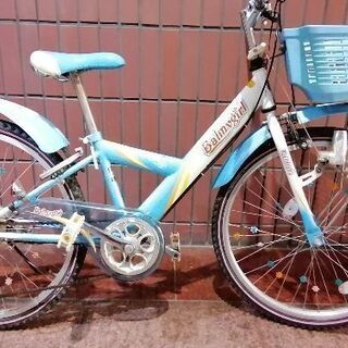 子供用自転車　20インチ？　女の子　ブルー系　花