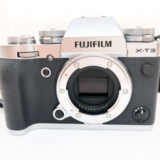 【取引中】【美品】FUJIFILM X-T3 ボディ シルバー