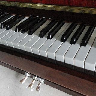バーチ色素敵なコンパクトピアノ　115センチ売約済になりました。