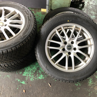 ブリジストン　ブリザックDM-V2 225/60R17 エクストレイル