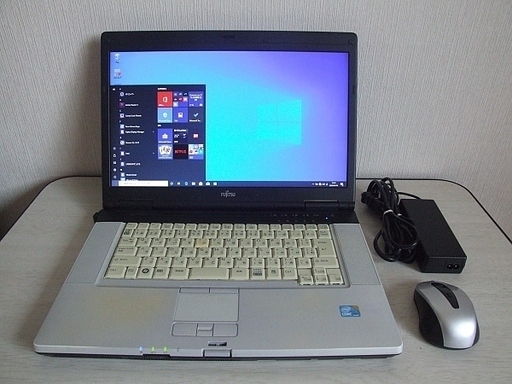高速SSD120GB搭載　Core i7 FUJITSU LIFEBOOK E780/A（1600×900ドット） ノートパソコン