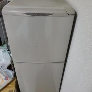 【タダ】一人暮らし用冷蔵庫　
