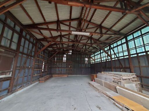 解体終了 倉庫の屋根骨組みの材木いかが トラ 焼津のその他の中古あげます 譲ります ジモティーで不用品の処分