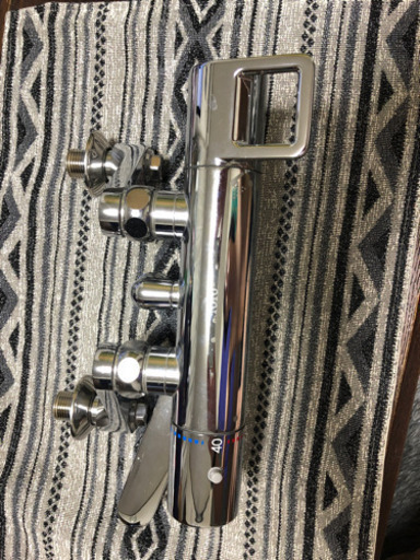 TOTO  浴室用壁付サーモスタット混合水栓　tby01402j