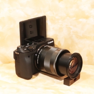◆極上美品＆スマホ転送＆自撮り◆キヤノン EOS M3 レンズキット