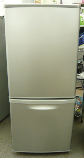 西岡店 冷蔵庫 138L 2011年製 2ドア パナソニック NR-B143W シルバー 100Lクラス 単身用 一人暮らし 学生 札幌