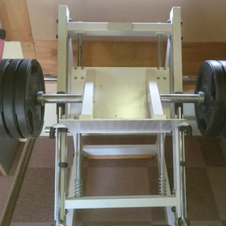 レッグプレス 購入者決定しました。