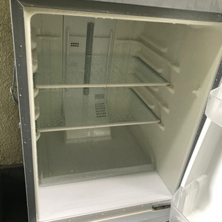長崎市上銭座　引き取り限定　冷蔵庫　冷蔵　冷凍なります