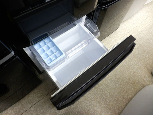 ▷ 冷蔵庫 146L 2016年製 2ドア ミツビシ/MITUBISHI MR-P15ZーB1 黒