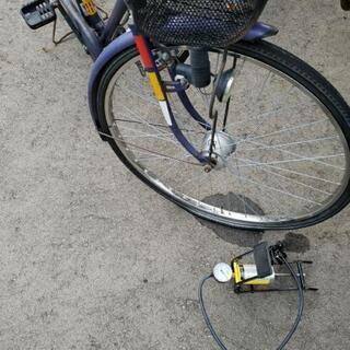 自転車とフットポンプのセット