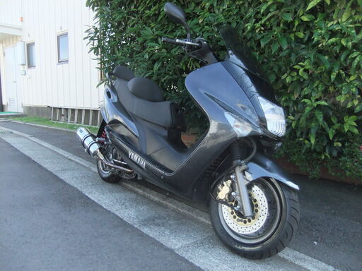 ヤマハ　マジェスティ125Fi　中古実動美車　バッテリーフル充電済み　ビームスマフラー　LEDヘッドライト　書類有 ヤマハ マジェスティ125Fi 中古実動美車 バッテリーフル充電済み