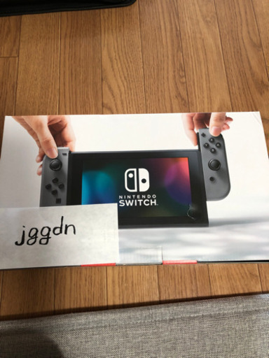 任天堂スイッチ　グレー　中古品　取引中