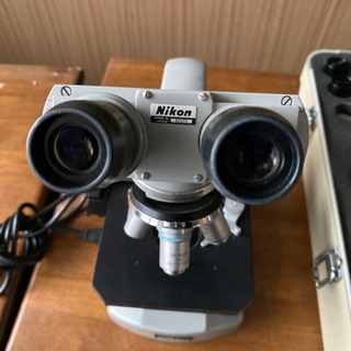Nikon 顕微鏡　モデルC L