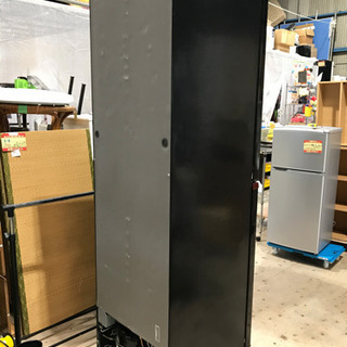 キッチン家電 冷凍食品たくさん入ります‼240Lダイウ冷凍冷蔵庫 DR-24KB