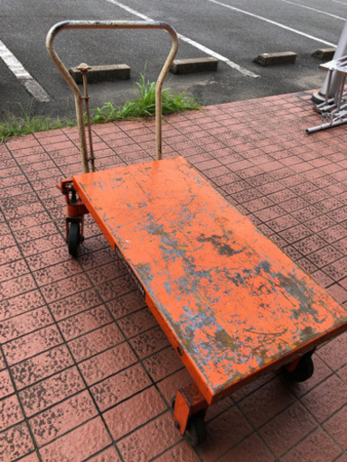 格安‼︎  昇降台車　昇降　リフト　早いもの勝ち‼︎