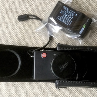値下げ3万を2万にLeica デジタルカメラ ライカD-LUX4 1010万画素 光学2.5倍ズーム ブラック