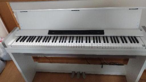 電子ピアノ（KORG LP-350）