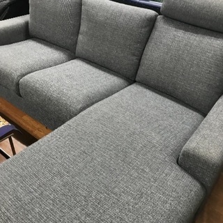 足が伸ばせるカウチソファー！状態も◎！