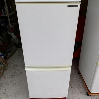 シャープ　ノンフロン冷凍冷蔵庫　SJ-14R-W　１３７Ｌ
