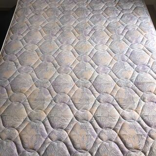 シモンズ　ダブルベッド　マットレス