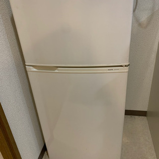 冷蔵庫　サンヨー製　1人〜2人暮らし用　電子レンジ