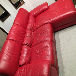 赤本革ソファーイタリア製東京インテリア Going723 新潟のソファ 3人掛けソファ の中古あげます 譲ります ジモティーで不用品の処分