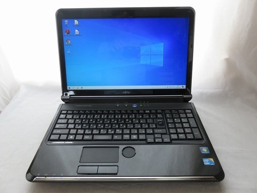 中古　ノートパソコン　LIFEBOOK AH550/5B