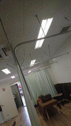 カーテンレール