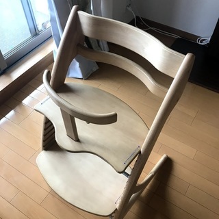 ニトリ　天然木　椅子
