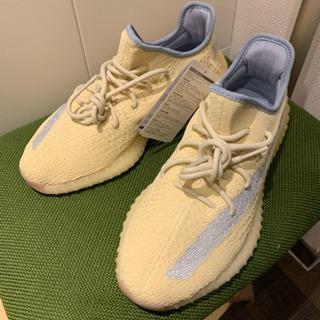 【新品未使用】ADIDAS YEEZY BOOST 350 V2...